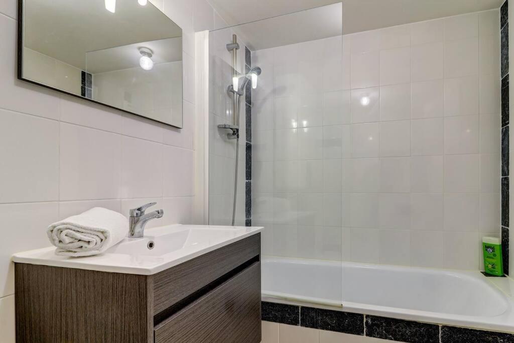 Le Nid Douillet Topdestination-Bourg - Centre Ville - 3 Etoiles المظهر الخارجي الصورة